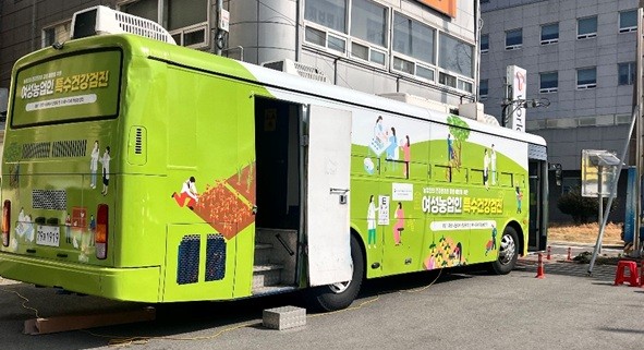 장흥군은 4개 읍·면에서 검진버스로 이동검진을 진행했다.